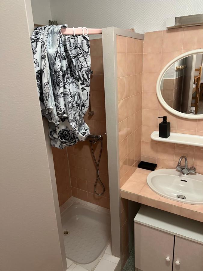 Bel Appartement En Rez De Chaussee โกเตอเรต์ ภายนอก รูปภาพ